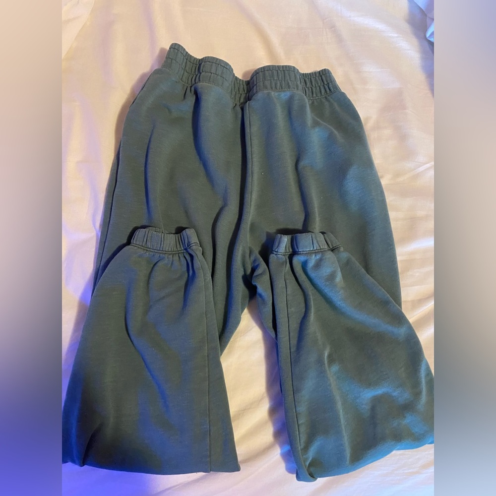 American eagle joggers